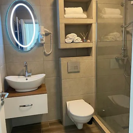 Sea View Promenade Lägenhet Năvodari