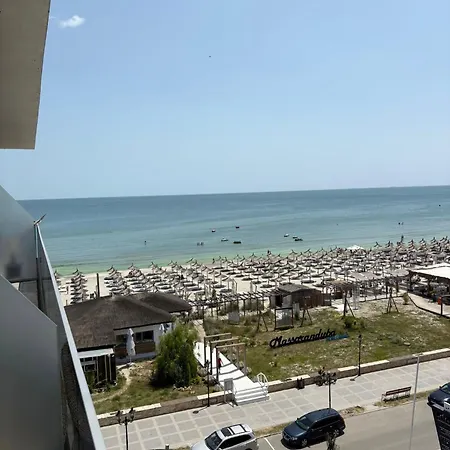 Sea View Promenade Lägenhet *